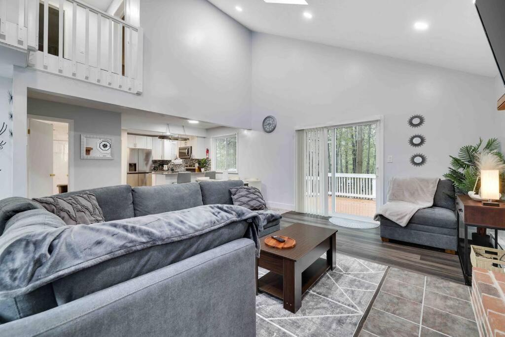 Cozy, Spacious House *New*Inthecommunity+Fire Pit Tobyhanna المظهر الخارجي الصورة
