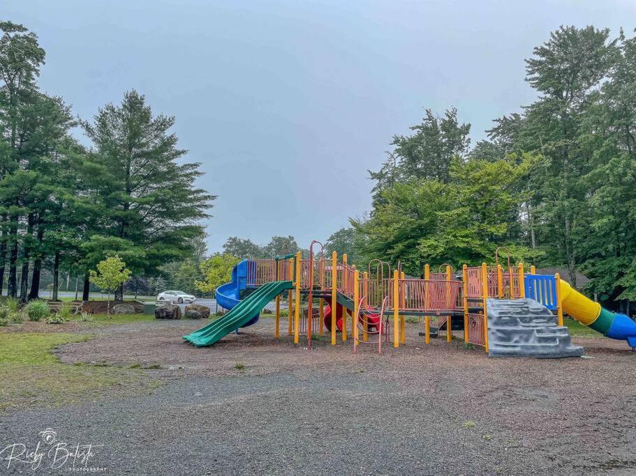 Cozy, Spacious House *New*Inthecommunity+Fire Pit Tobyhanna المظهر الخارجي الصورة