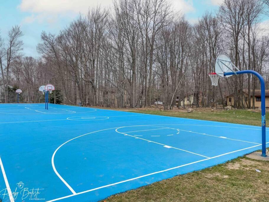 Cozy, Spacious House *New*Inthecommunity+Fire Pit Tobyhanna المظهر الخارجي الصورة